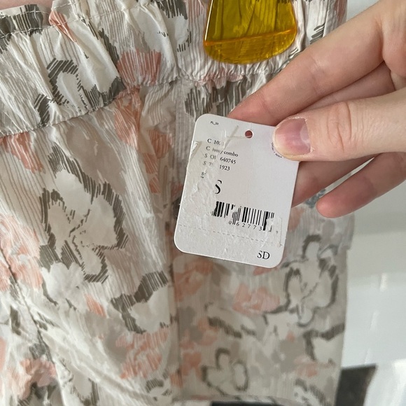 NWT FP Movement Free People In the Wild Shorts Printed XS - Picture 5 of 5